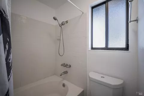 9356 Jessica Dr, Windsor, CA 95492 photo 10