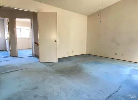 Bedroom - 642 Hawk Dr, Vacaville, CA 95687 photo 6 of 12