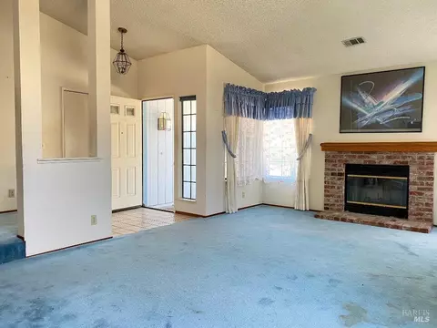 Other - 642 Hawk Dr, Vacaville, CA 95687 photo 4 of 14