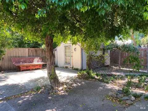 Exterior - 642 Hawk Dr, Vacaville, CA 95687 photo 13 of 28