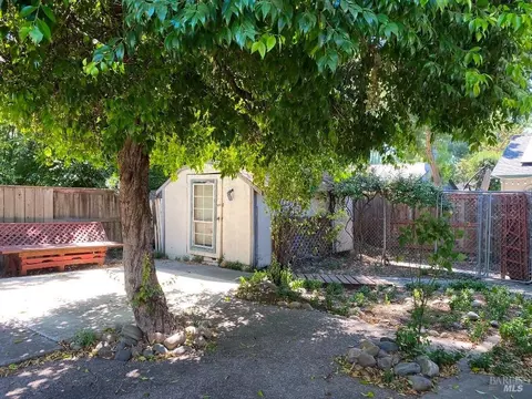 Exterior - 642 Hawk Dr, Vacaville, CA 95687 photo 14 of 28