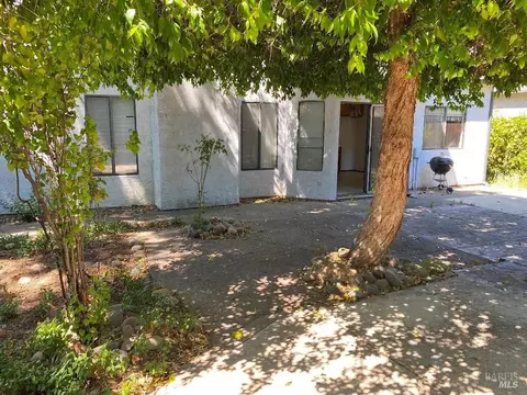 Exterior - 642 Hawk Dr, Vacaville, CA 95687 photo 9 of 28