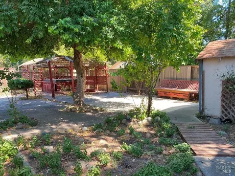 Exterior - 642 Hawk Dr, Vacaville, CA 95687 photo 20 of 28