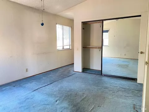 Bedroom - 642 Hawk Dr, Vacaville, CA 95687 photo 4 of 12
