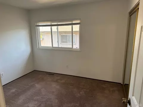 129 Whalebone Ct, Vallejo, CA 94591 photo 13