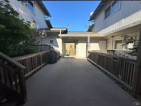 129 Whalebone Ct, Vallejo, CA 94591 photo 5