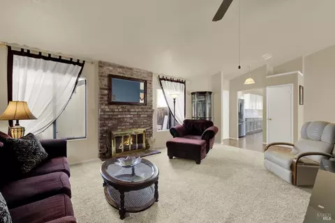 590 Eldridge Ave, Vacaville, CA 95688 photo 7