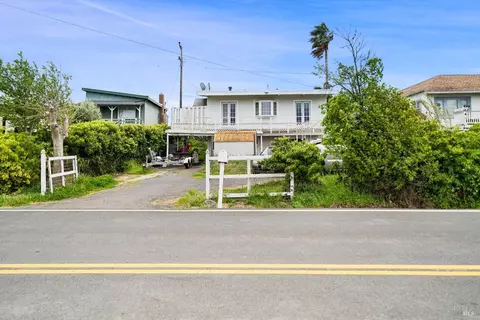 1556 Milton Rd, Napa, CA 94559