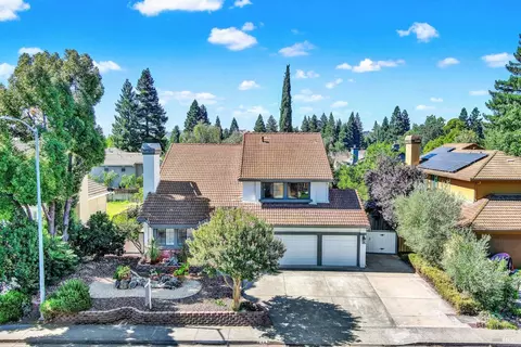 298 Fruitvale Rd, Vacaville, CA 95688