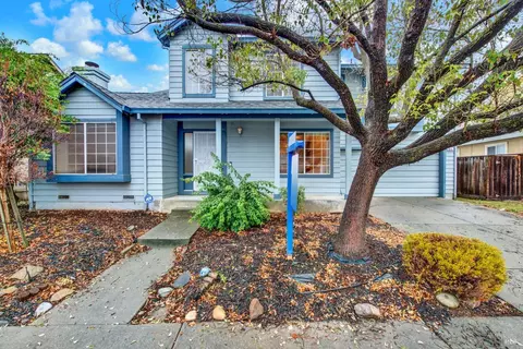 913 Beechwood Cir, Suisun City, CA 94585