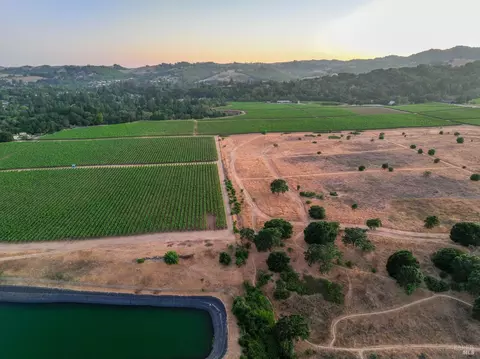 3793 Clara Ct, Napa, CA 94558 photo 32