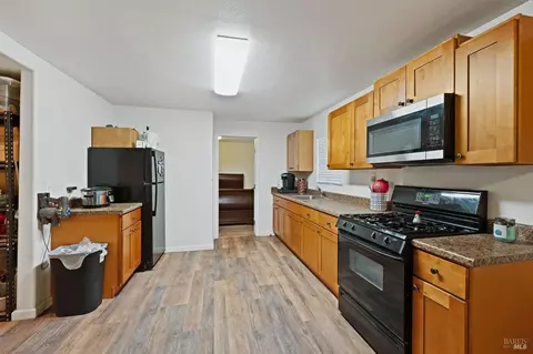 316 Edith St, Petaluma, CA 94952 photo 12