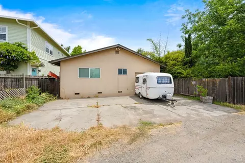 316 Edith St, Petaluma, CA 94952 photo 17
