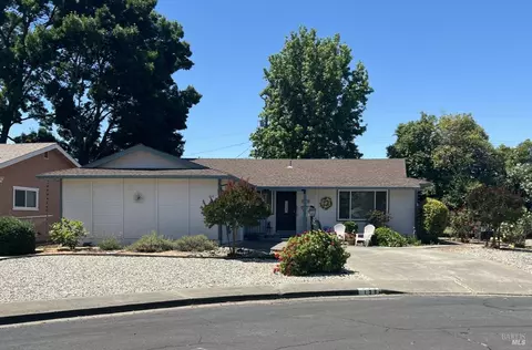 138 Glacier Cir, Vacaville, CA 95687