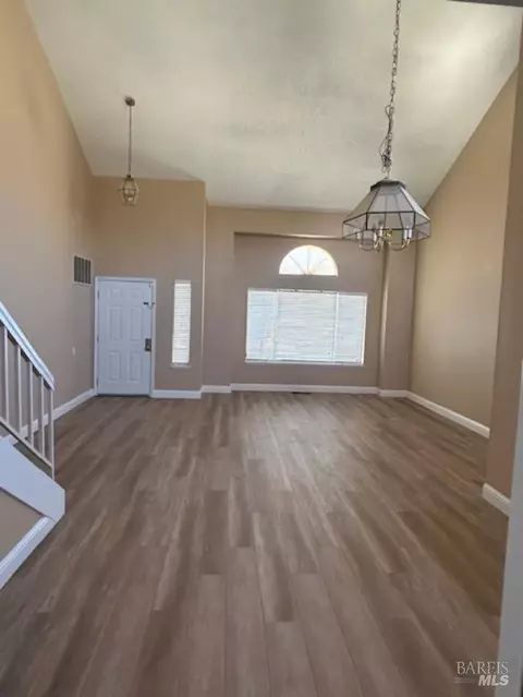 2630 Burrell Dr, Fairfield, CA 94533 photo 2