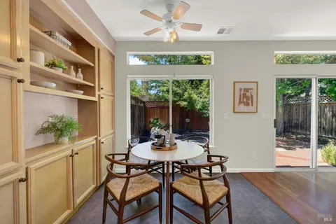 Dining - 413 Trailhead Way, Martinez, CA 94553 photo 7 of 7
