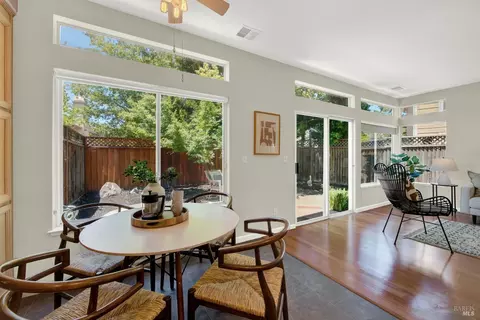 Dining - 413 Trailhead Way, Martinez, CA 94553 photo 5 of 7