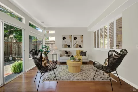 Living - 413 Trailhead Way, Martinez, CA 94553 photo 5 of 7