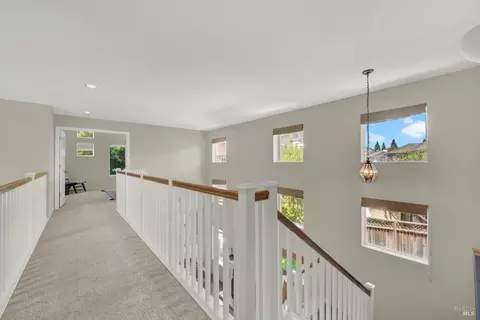 Entry Way - 413 Trailhead Way, Martinez, CA 94553 photo 3 of 7