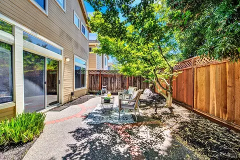 Exterior - 413 Trailhead Way, Martinez, CA 94553 photo 12 of 20