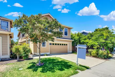 Exterior - 413 Trailhead Way, Martinez, CA 94553 photo 5 of 20