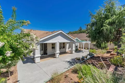 211 Albertz St, Cloverdale, CA 95425 photo 30