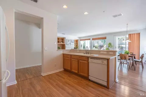 211 Albertz St, Cloverdale, CA 95425 photo 14