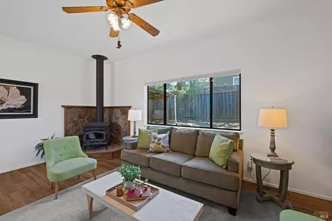 1112 Graham Ct, Windsor, CA 95492 photo 17
