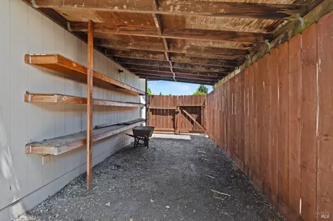 1112 Graham Ct, Windsor, CA 95492 photo 30