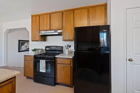 1112 Graham Ct, Windsor, CA 95492 photo 9