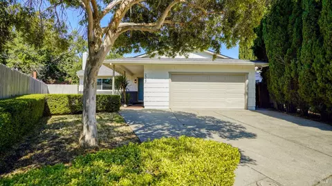 2337 Baldwin Ct, Fairfield, CA 94533 photo 2