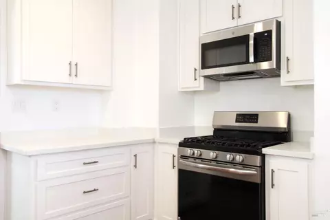 12 Cedar St, Vallejo, CA 94591 photo 18