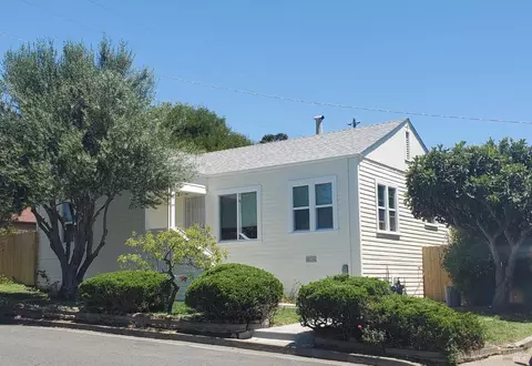 12 Cedar St, Vallejo, CA 94591
