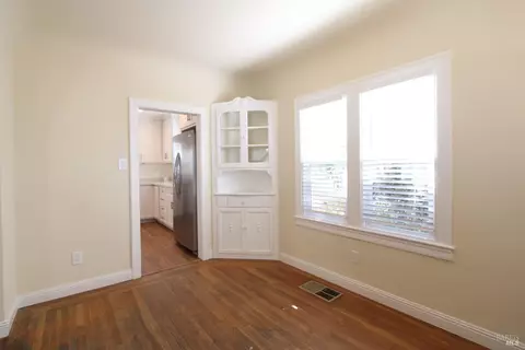 12 Cedar St, Vallejo, CA 94591 photo 14