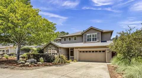 326 Elbridge Ave, Cloverdale, CA 95425 photo 2