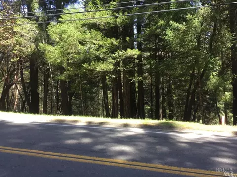 24960 Clover Rd, Willits, CA 95490 photo 5