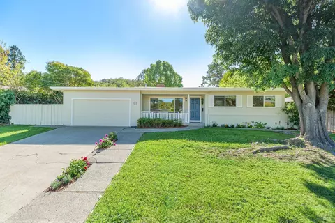 1213 Denlyn St, Novato, CA 94947