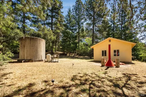 Exterior - 504 White Cottage Rd S, Angwin, CA 94508 photo 7 of 20