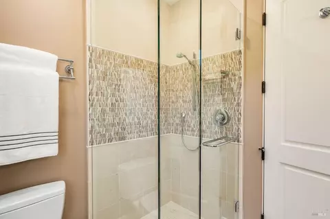 Bath - 504 White Cottage Rd S, Angwin, CA 94508 photo 4 of 7