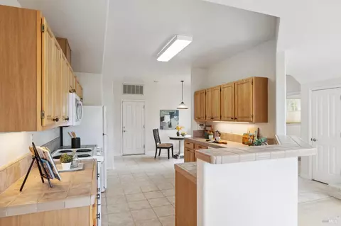 165 Shoal Dr W, Vallejo, CA 94591 photo 20
