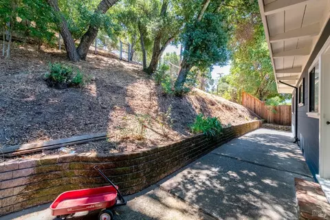 14 Gregory Dr, Fairfax, CA 94930 photo 36