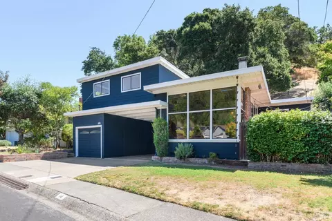 14 Gregory Dr, Fairfax, CA 94930 photo 3