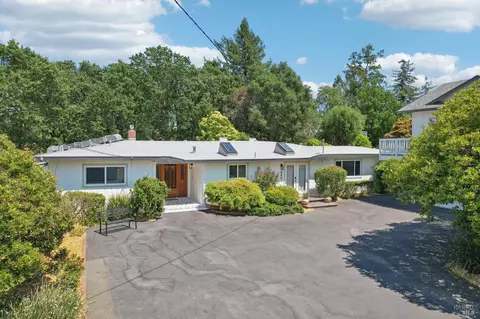 640 Piezzi Rd, Santa Rosa, CA 95401