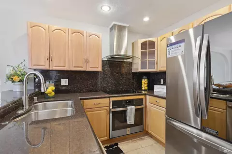 112 Pacific Ct, Vallejo, CA 94589 photo 7