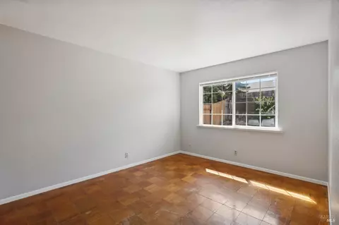 112 Pacific Ct, Vallejo, CA 94589 photo 20