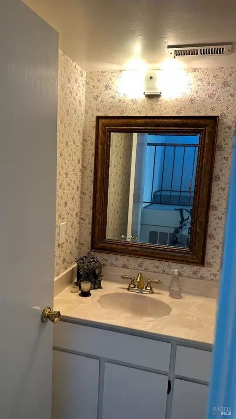 1065 Langlie Way, Rodeo, CA 94572 photo 8