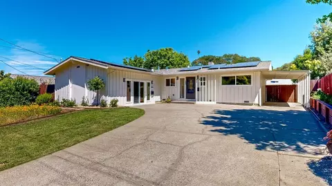 135 Shevelin Rd, Novato, CA 94947