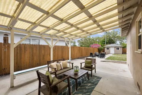 2033 Illinois St, Vallejo, CA 94590 photo 28