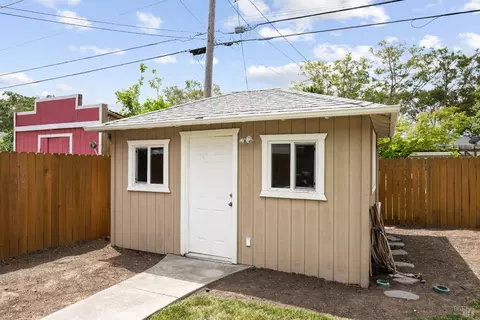 2033 Illinois St, Vallejo, CA 94590 photo 33