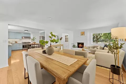 1948 Vineyard Ave, Saint Helena, CA 94574